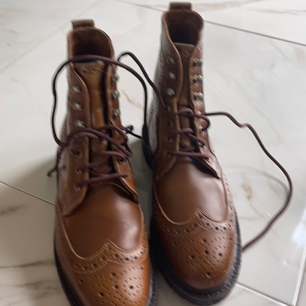 Allen Edmonds brown high tops